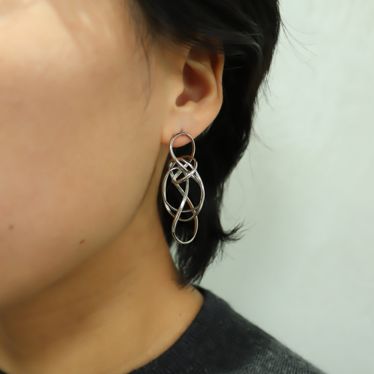 SV925 運命の環 ピアス|GSV1038WH