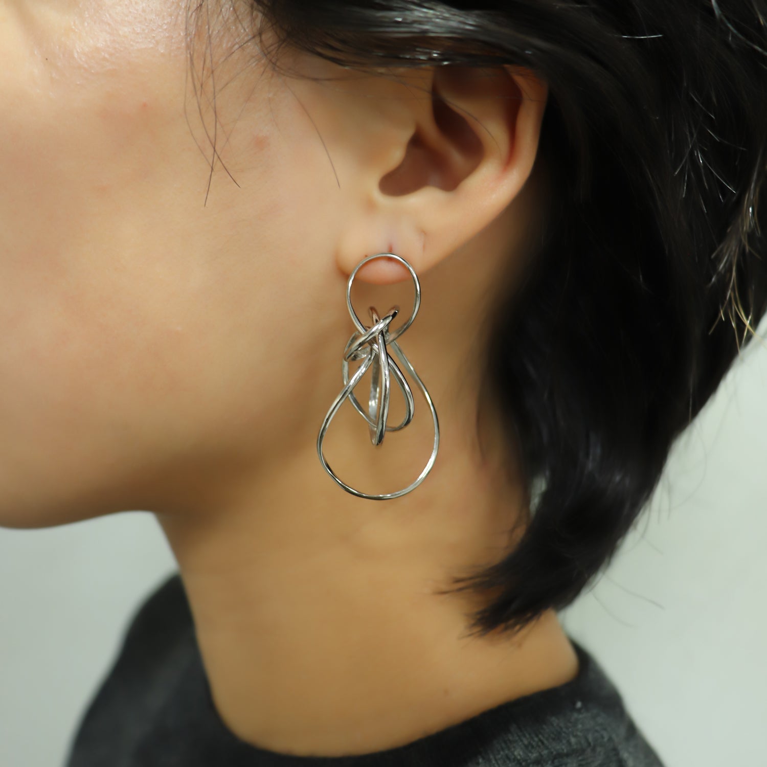 SV925 運命の環 ピアス|GSV1038WH