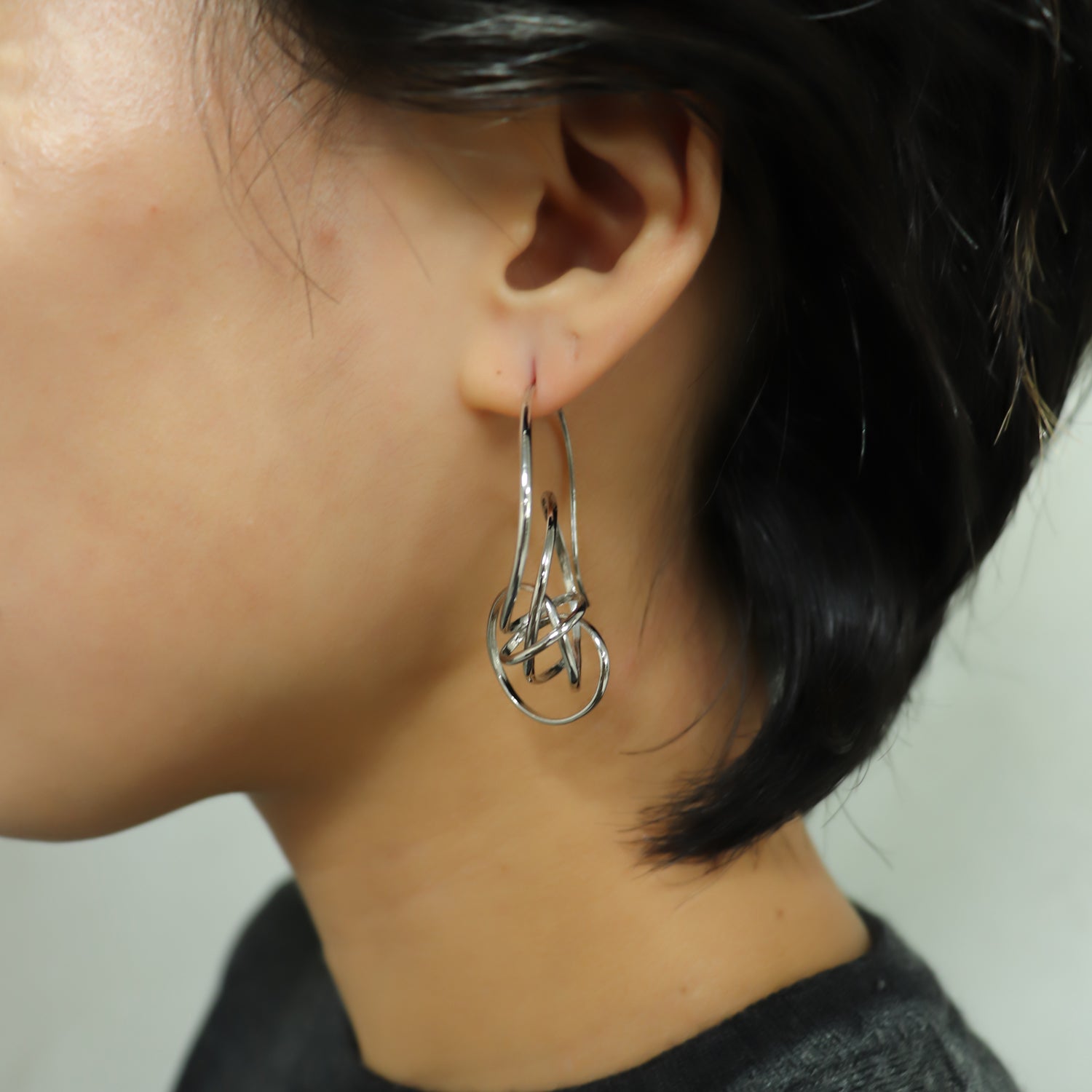 SV925 憧憬の環 ピアス|GSV1039WH