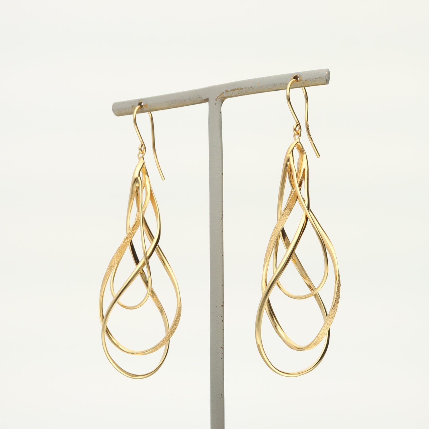 SV925 潤いのループ ピアス|GSV1040GD