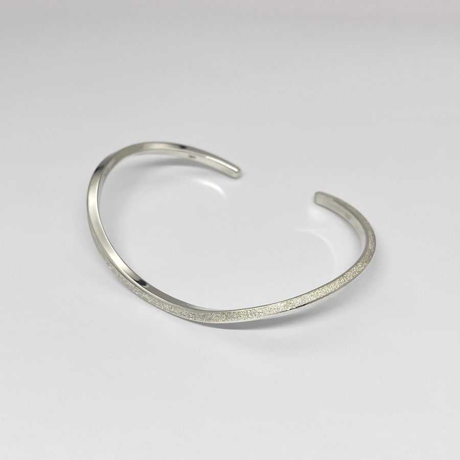 SV999 純銀ウェーブ バングル|GSV3004