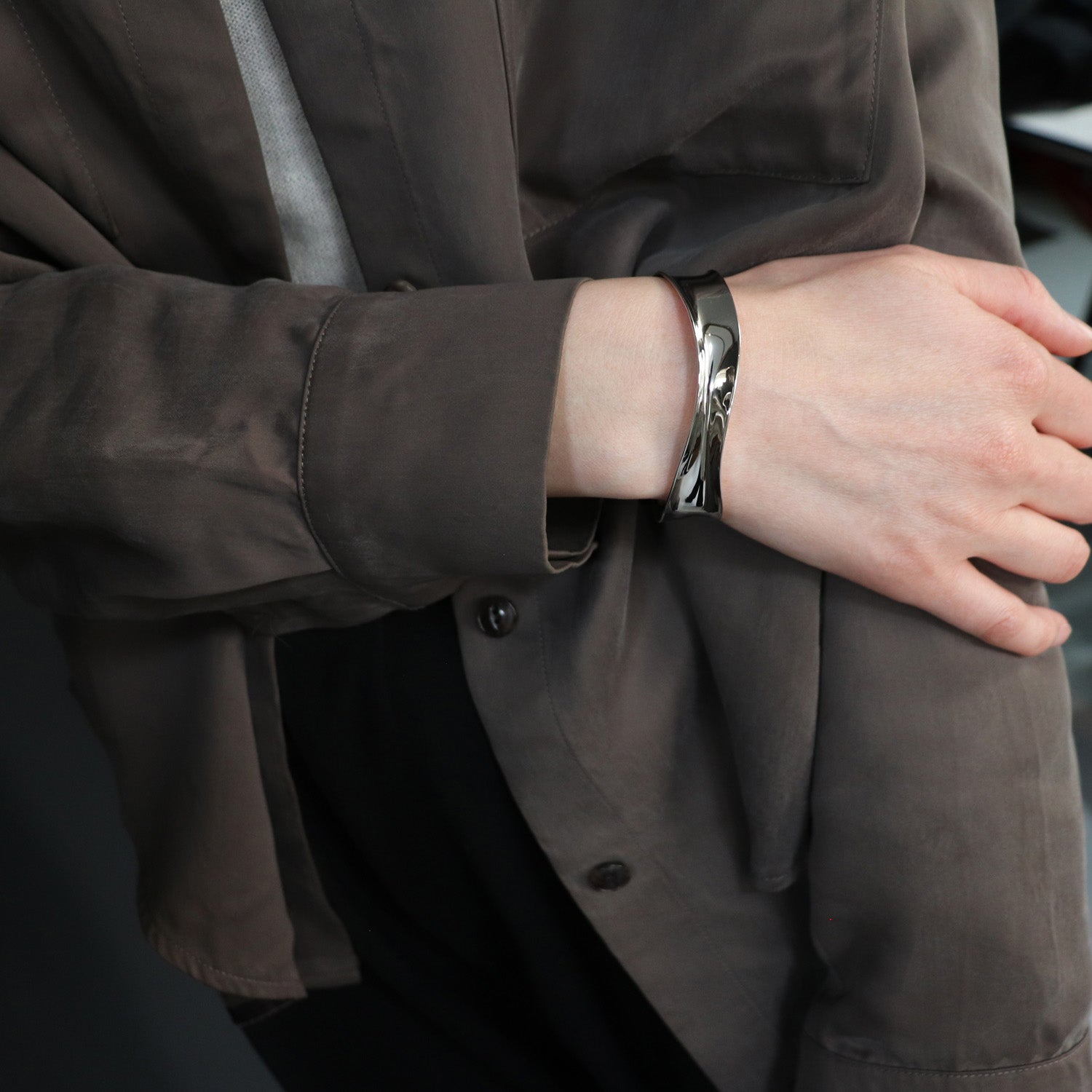 SV925 しなやかに包む バングル|GSV3010WH