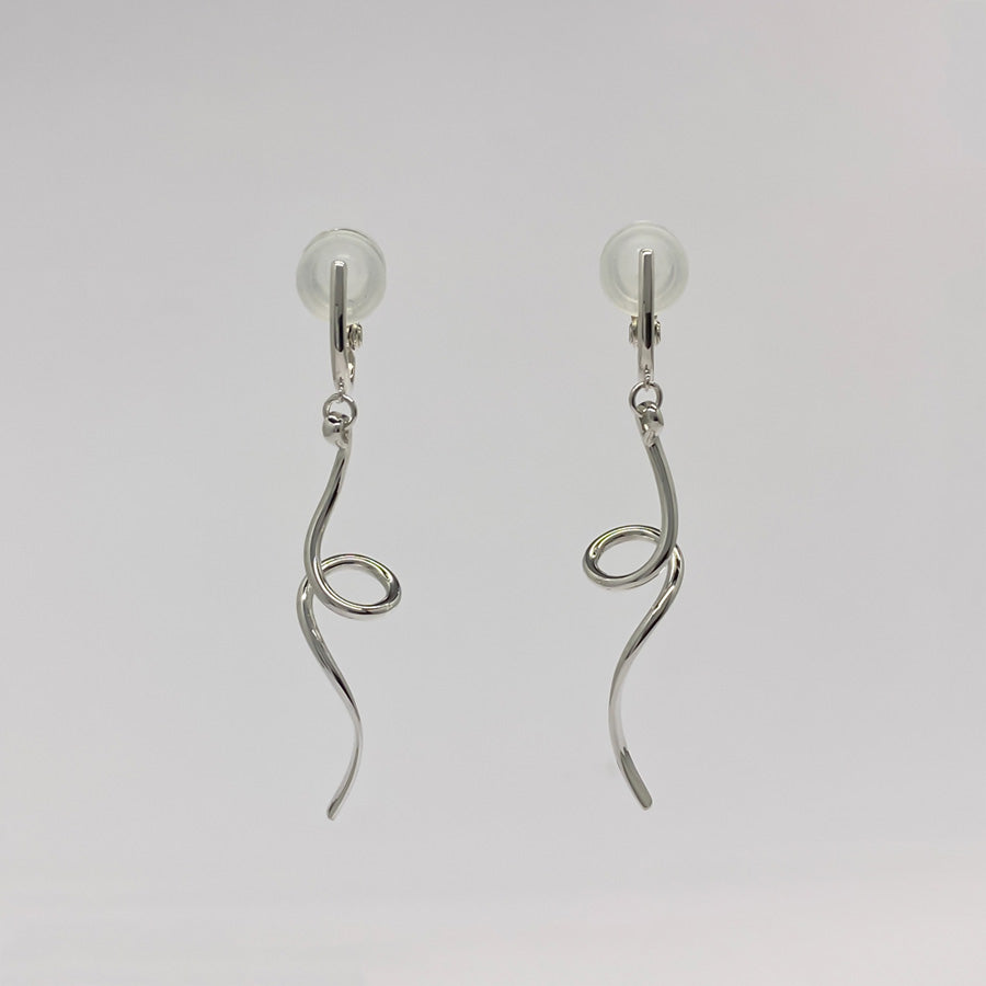 SV999&925 純銀の流れるライン イヤリング|GSV4021