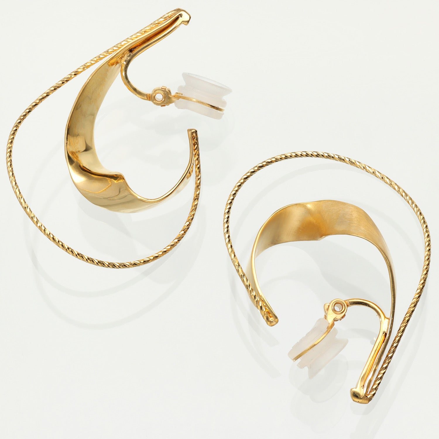 SV925 風に舞う瞬間 イヤリング|GSV4025GD