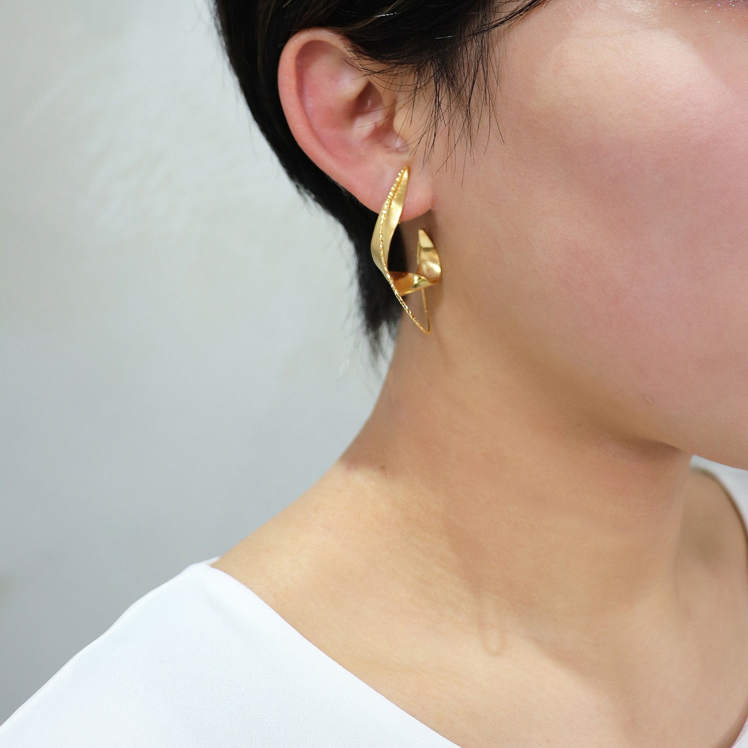 SV925 風に舞う瞬間 イヤリング|GSV4025GD