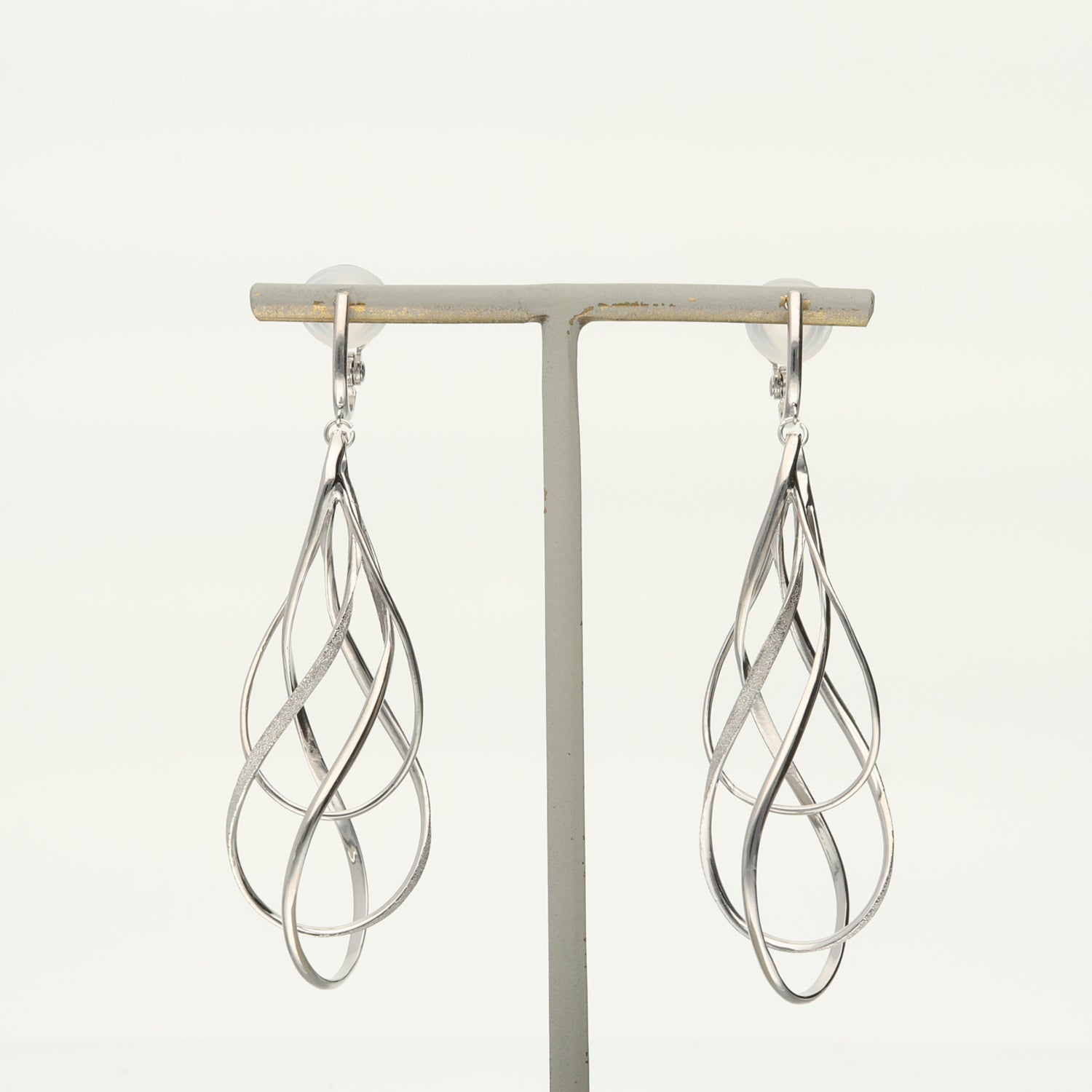 SV925 潤いのループ イヤリング|GSV4026WH