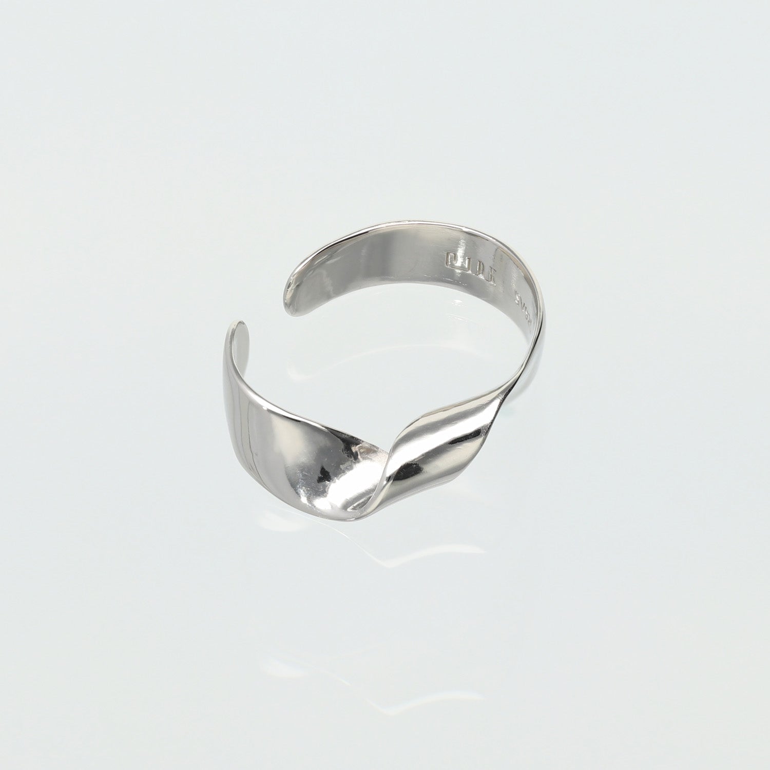 SV925 時の印象 イヤーカフ|GSV5108WH