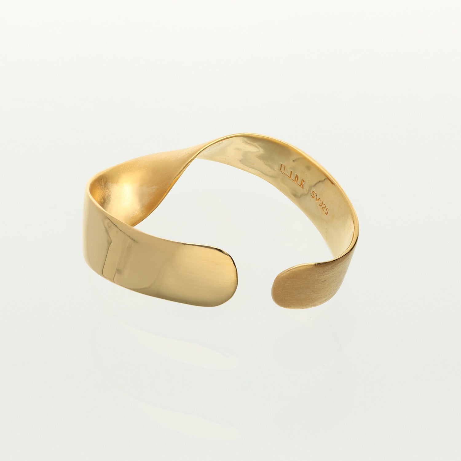 SV925 時の印象 イヤーカフ|GSV5109GD