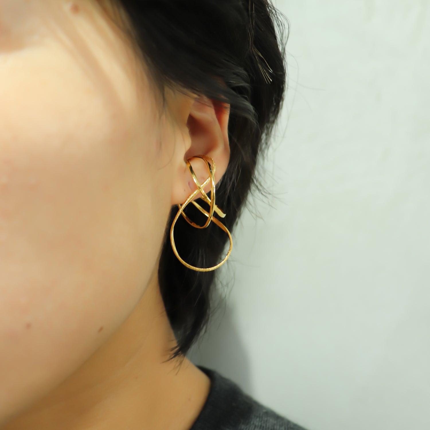 SV925 無限の環 イヤーカフ|GSV5111GD-R・GSV5111GD-L