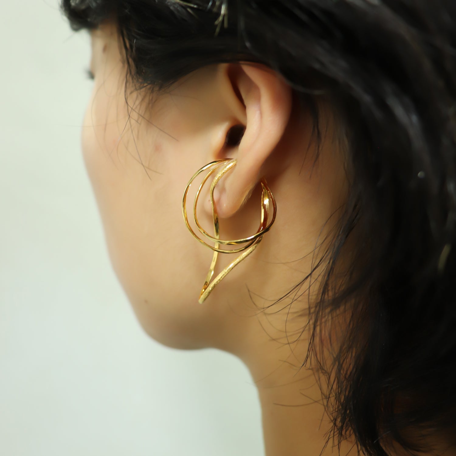 SV925 無限の環 イヤーカフ|GSV5111GD-R・GSV5111GD-L