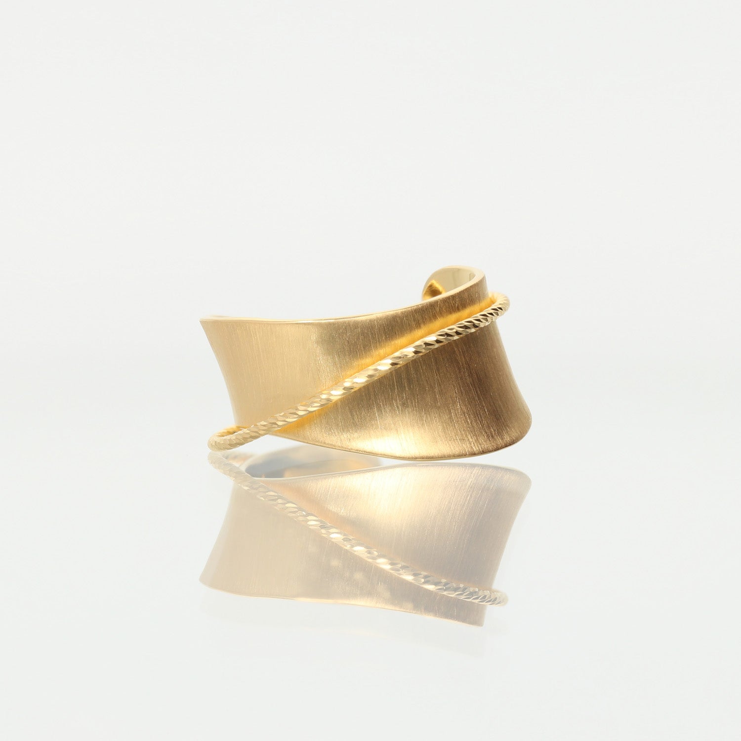 SV925 力強く優しい リング|GSV6013GD