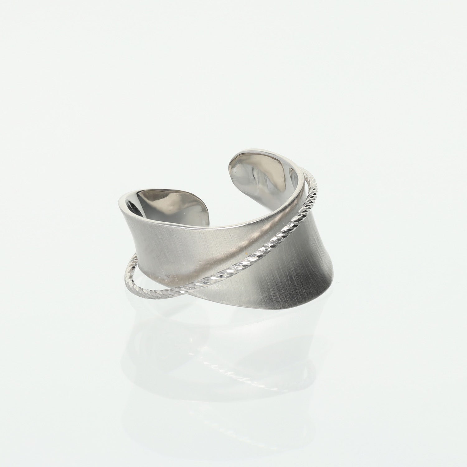 SV925 力強く優しい リング|GSV6013WH