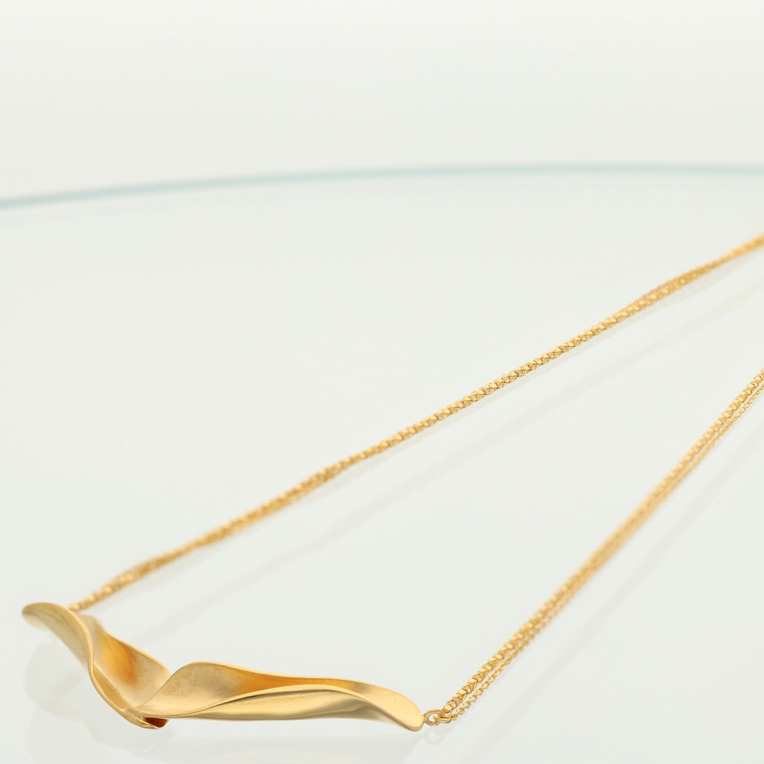 SV925 光沢の揺らぎ ネックレス|GSV8011GD