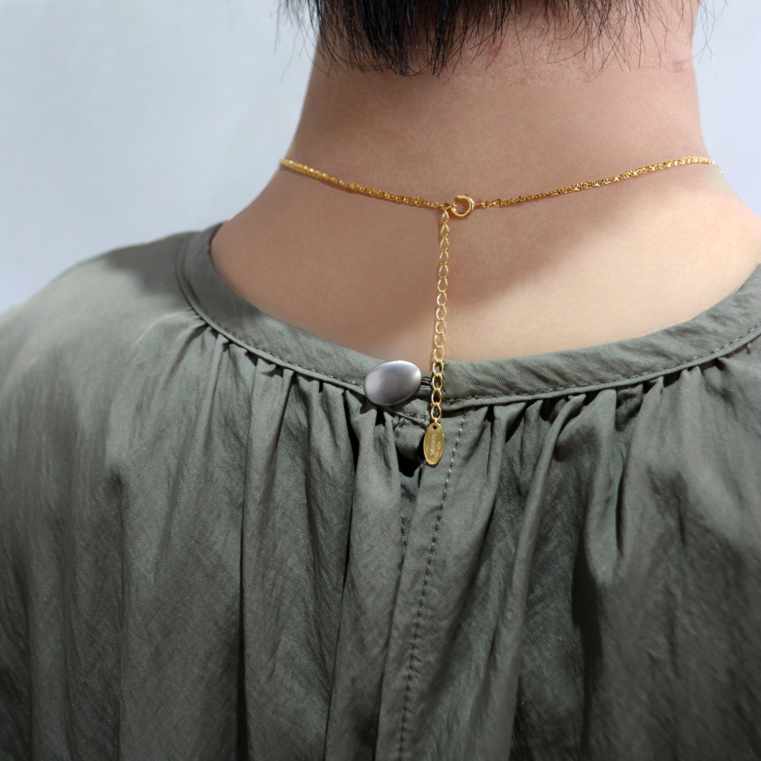 SV925 光沢の揺らぎ ネックレス|GSV8011GD