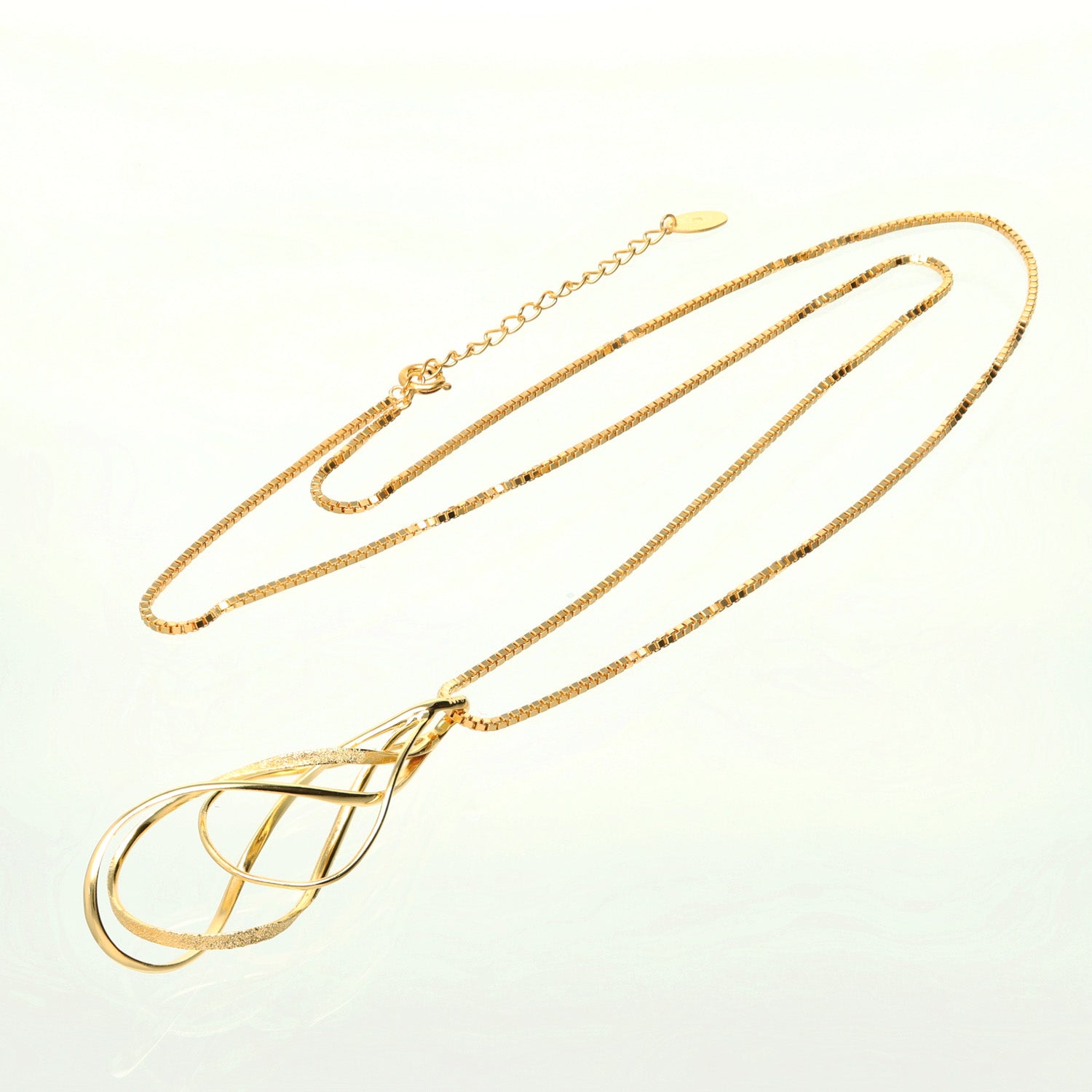 SV925 潤いのループ ネックレス|GSV8013GD