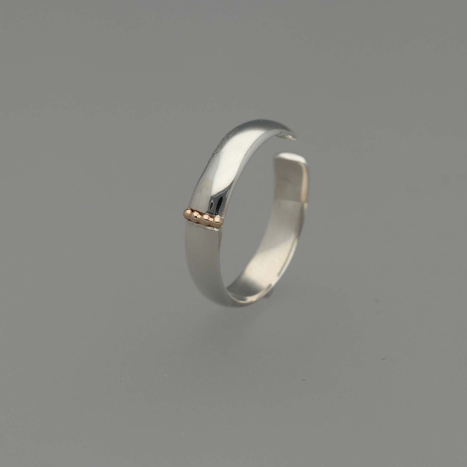 SV925/K10 定めた意志 イヤーカフ|GSVK4003EC