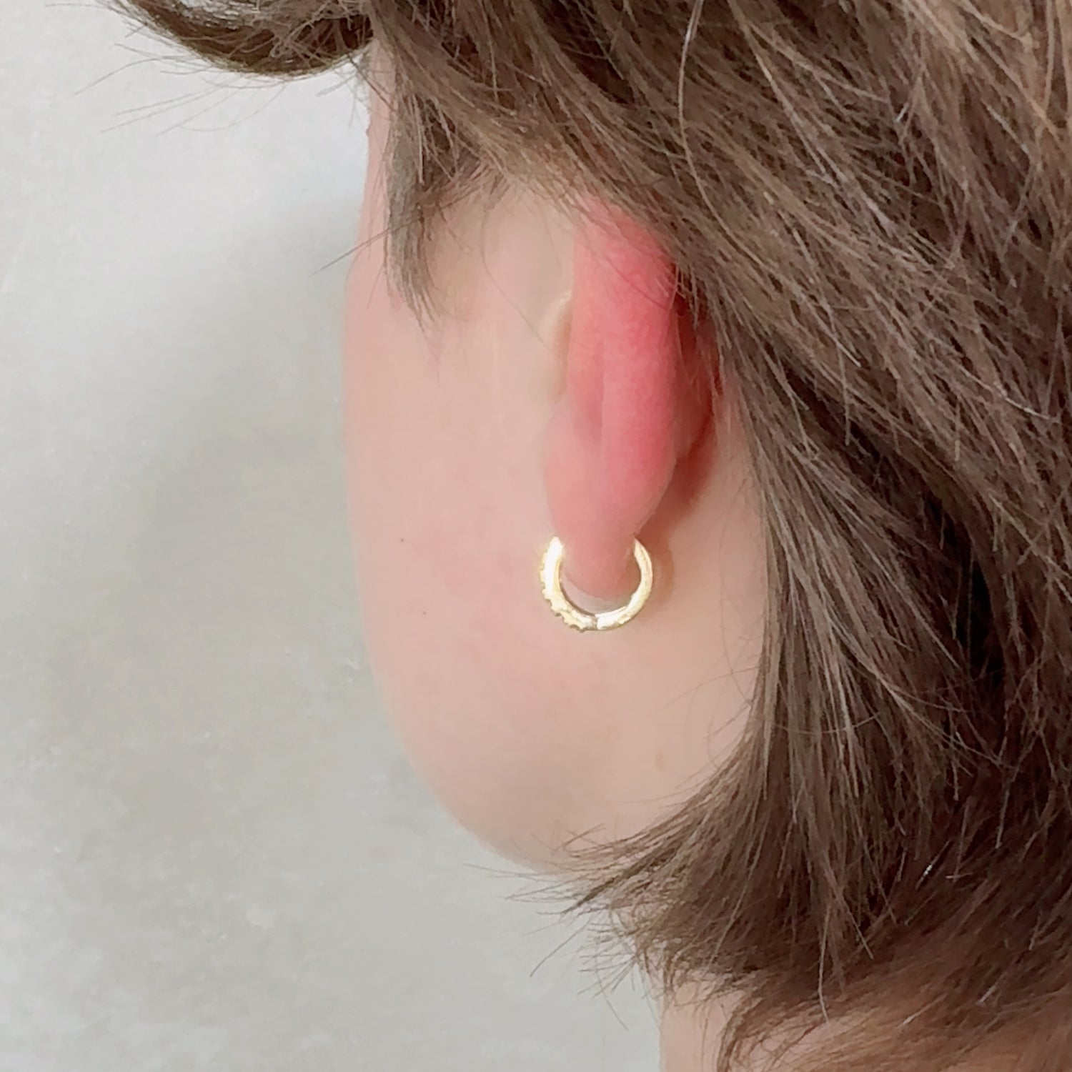 K18 中折れ式 フープダイヤモンド ピアス|GKK369