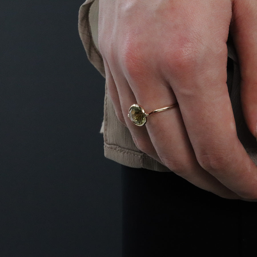 K10 グリーンクォーツ リング|Hand-Rolled