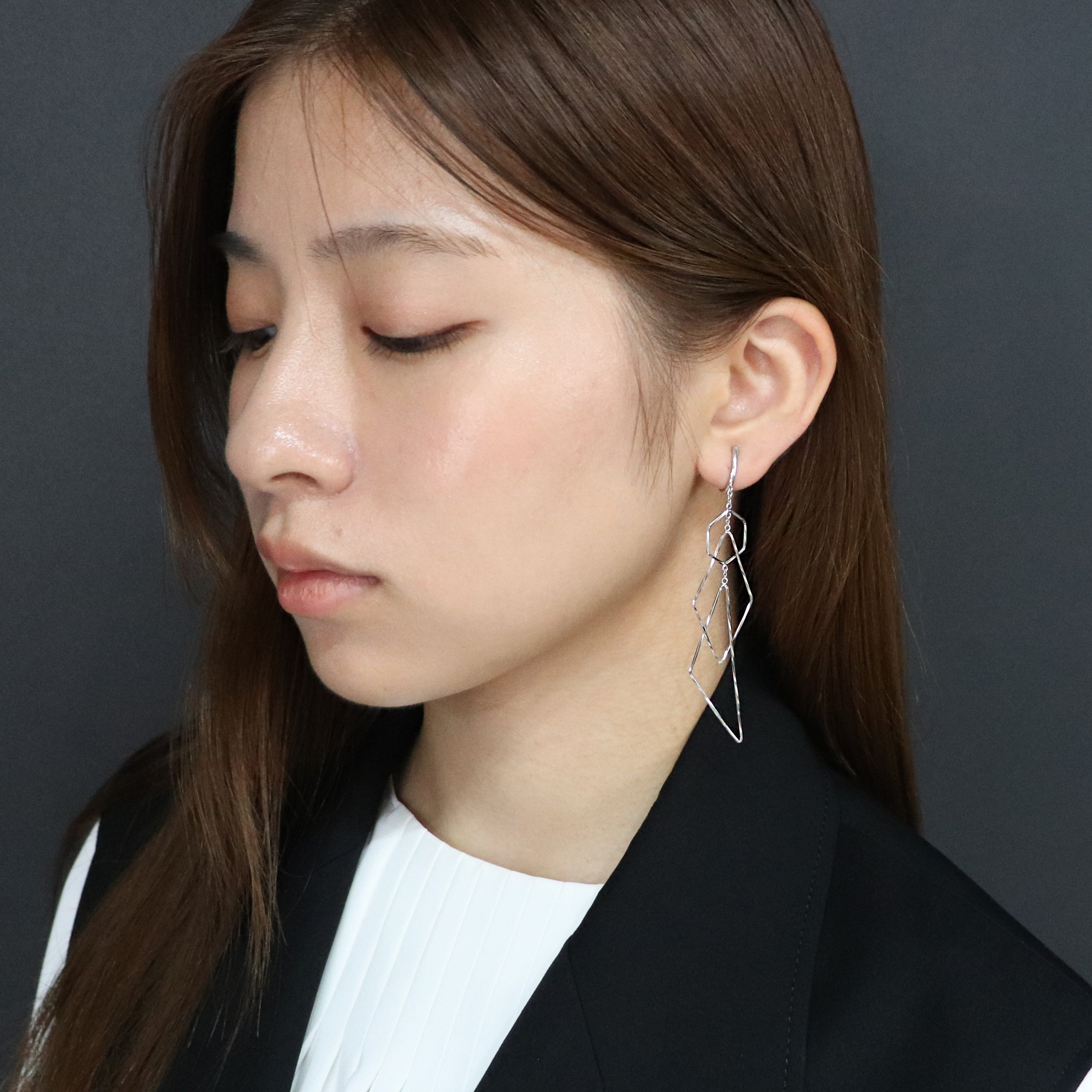 K14GF/SV  陽光の瞬き イヤリング｜GFE4178WH