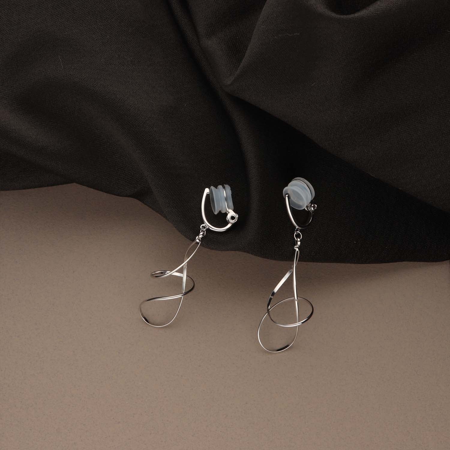 K14GF/SV  葉音のひと息  イヤリング｜GFE4169WH