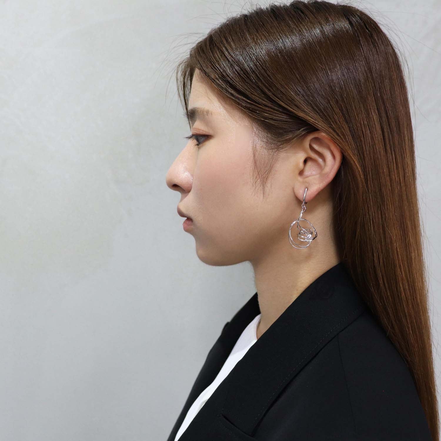 K14GF/SV  輪のゆらぎ イヤリング｜GFE4172WH