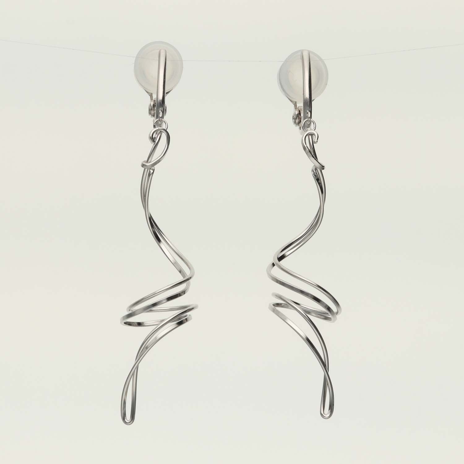 K14GF/SV  巡りのかたち  イヤリング｜GFE4173WH