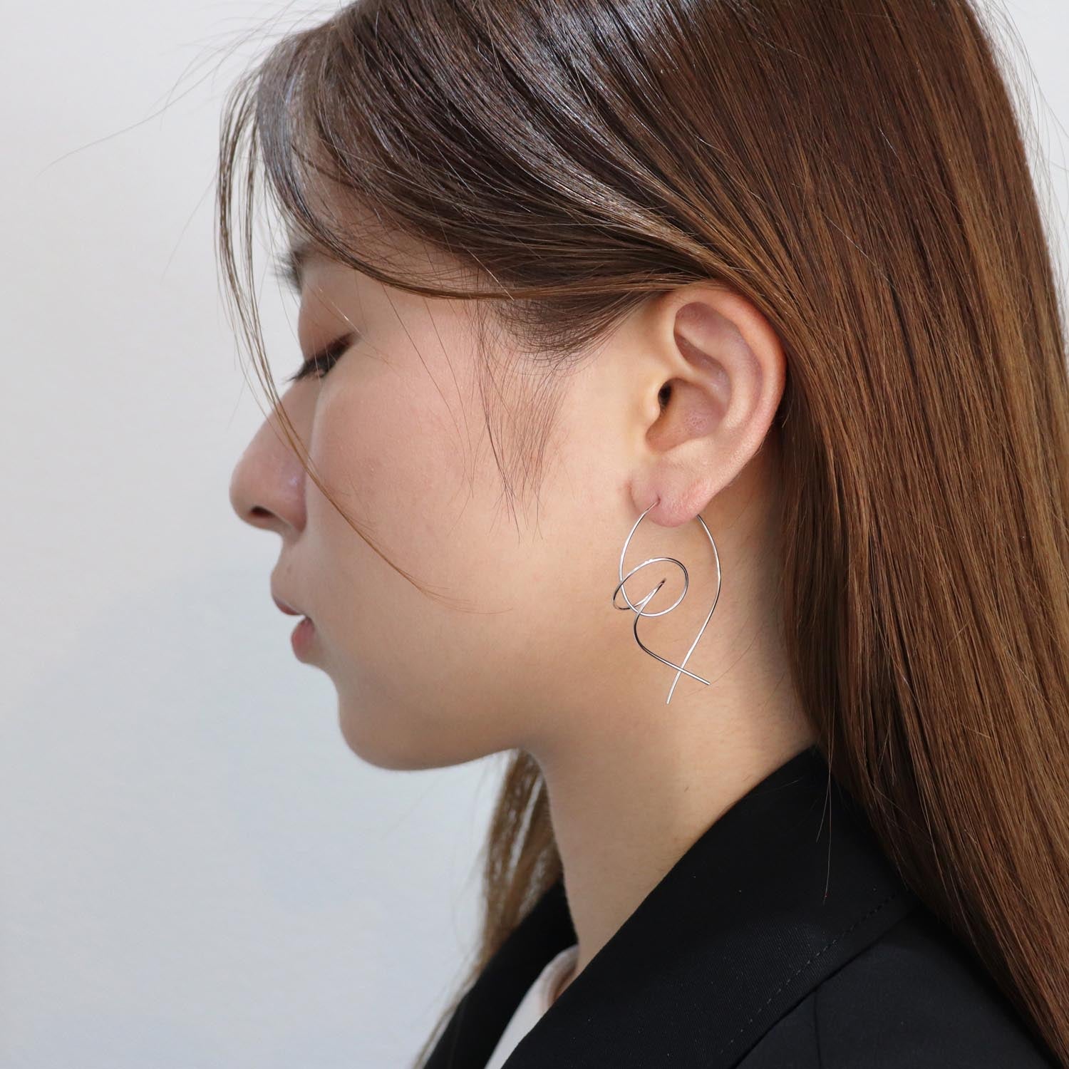 14KWG輪っかピアス K14GF 風わたる森 ピアス｜GFP1359WH