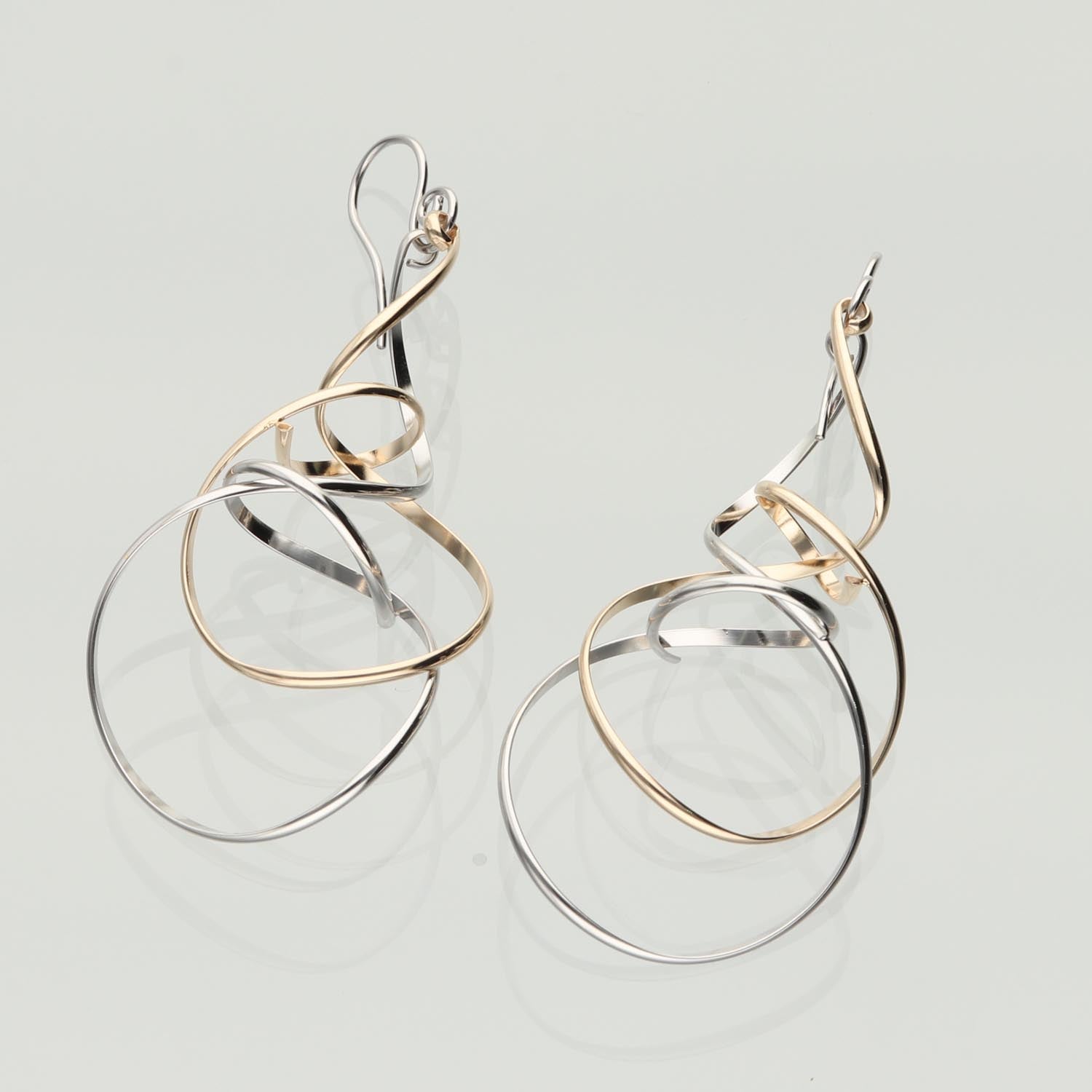 K14GF  やわらかな透明感  ピアス｜GFP1360WY