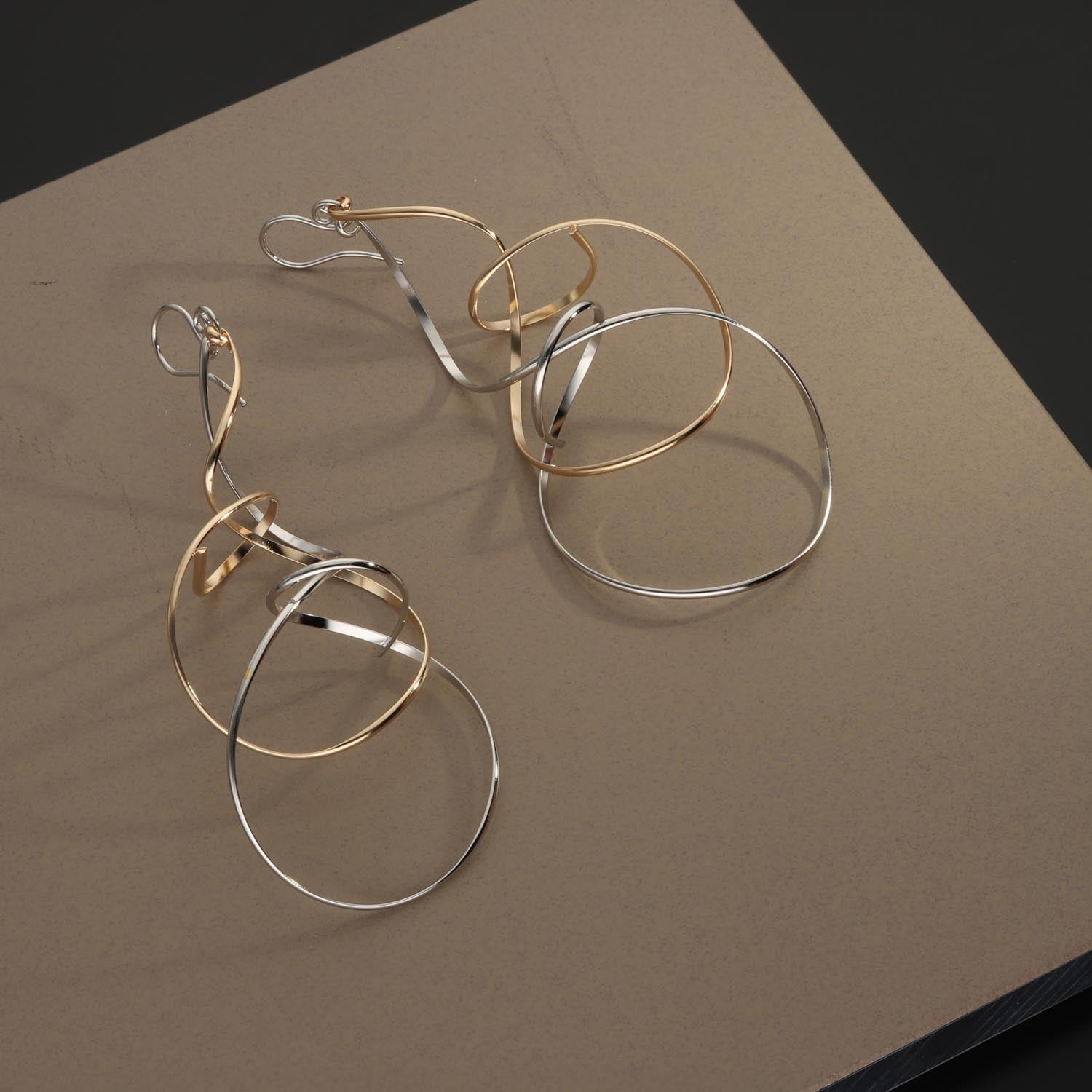 K14GF  やわらかな透明感  ピアス｜GFP1361WY