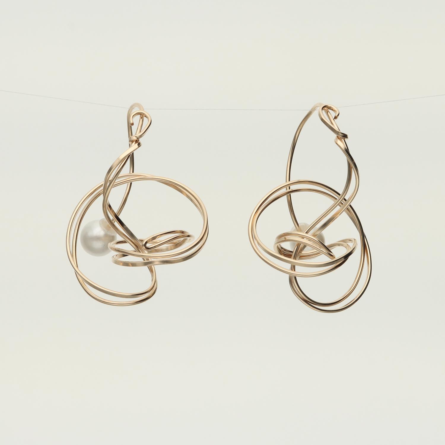 K14GF  輪のゆらぎ  ピアス｜GFP1362GD