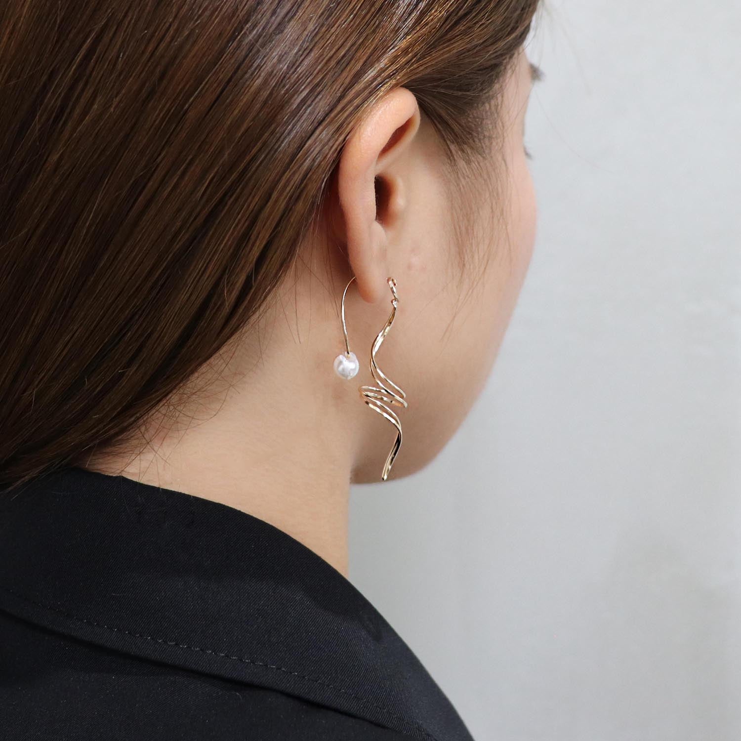 K14GF  巡りのかたち  ピアス｜GFP1363GD