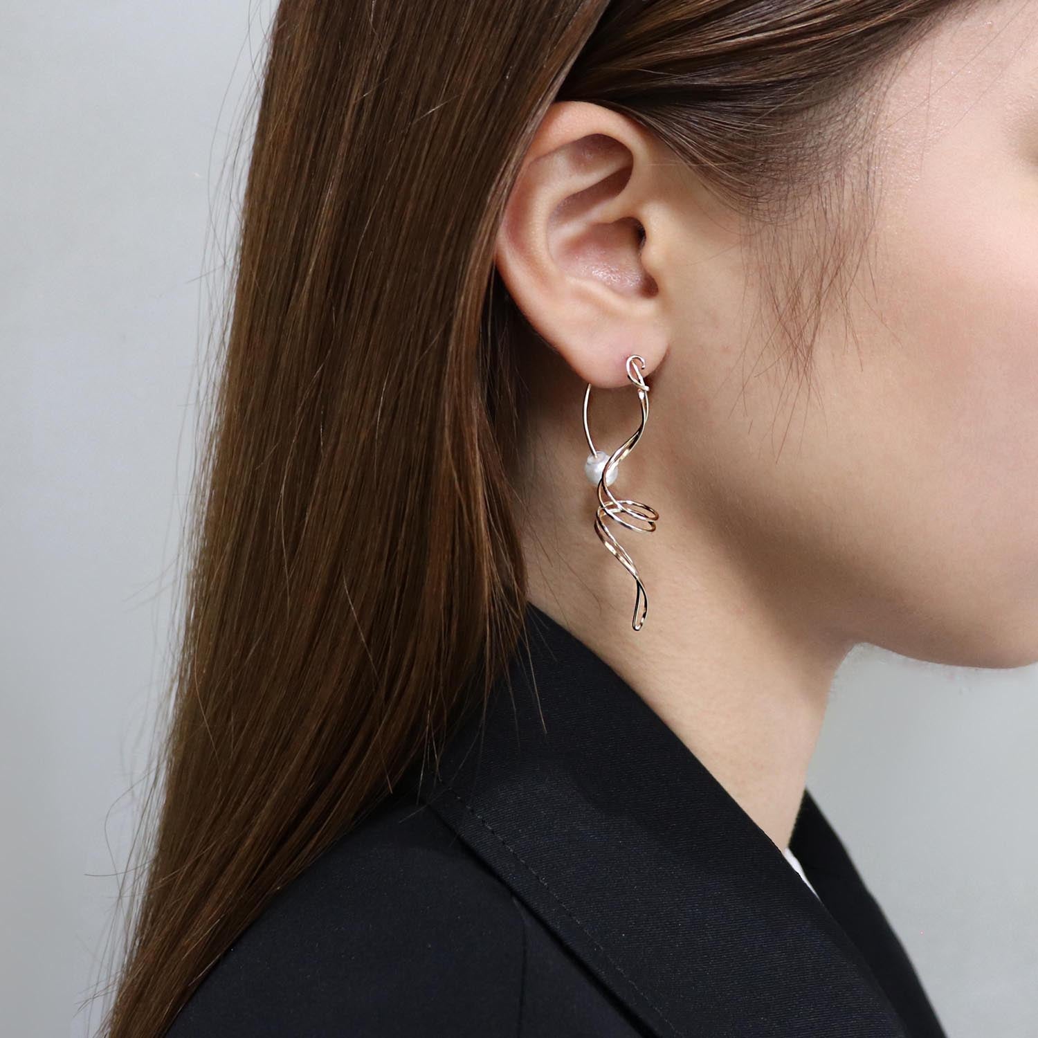 K14GF  巡りのかたち  ピアス｜GFP1363GD