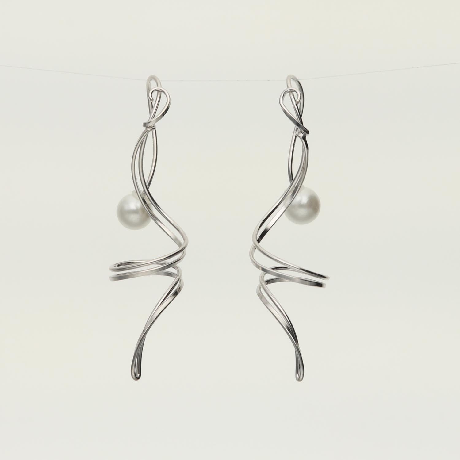 K14GF  巡りのかたち  ピアス｜GFP1363WH