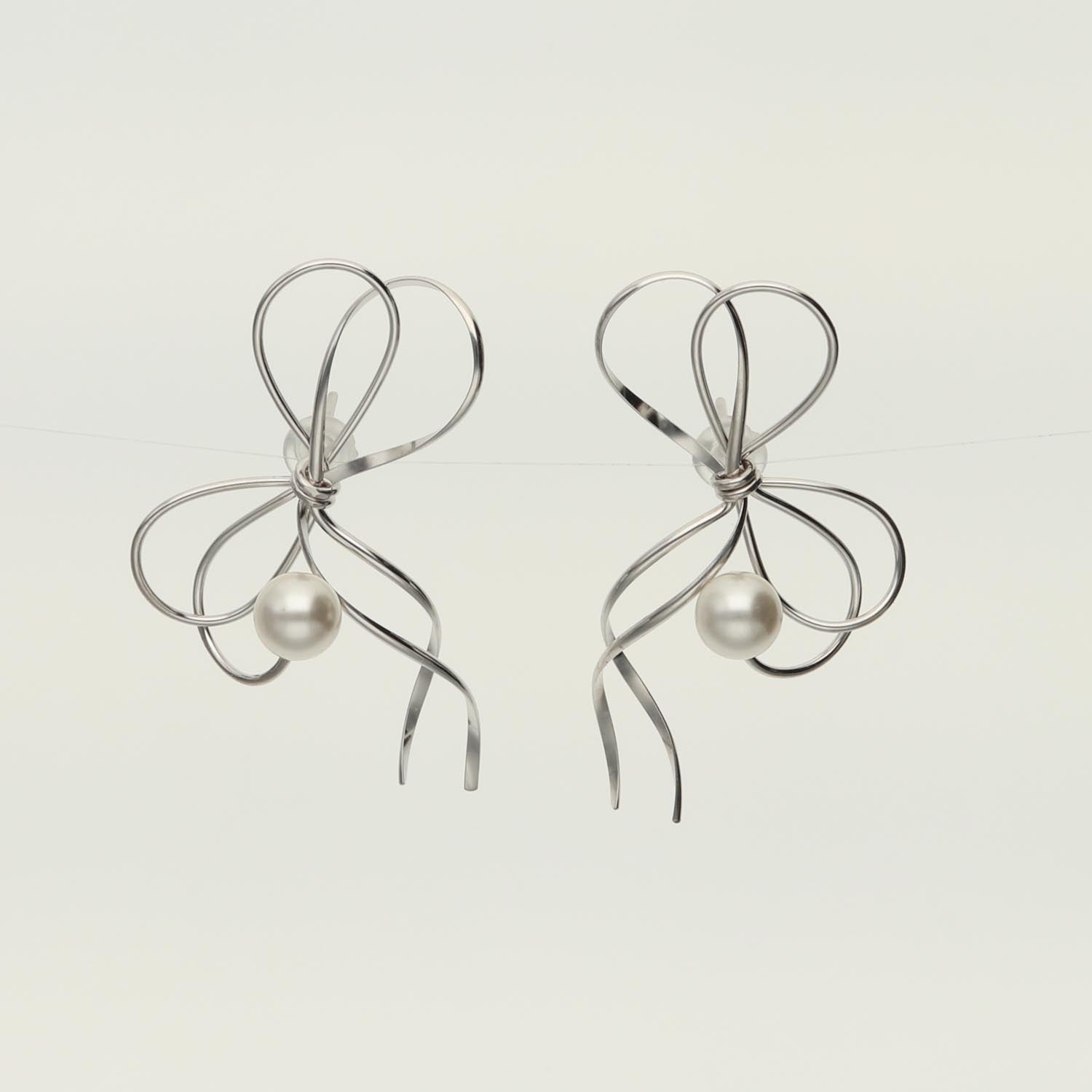 K14GF  結びのかたち  ピアス｜GFP1364WH