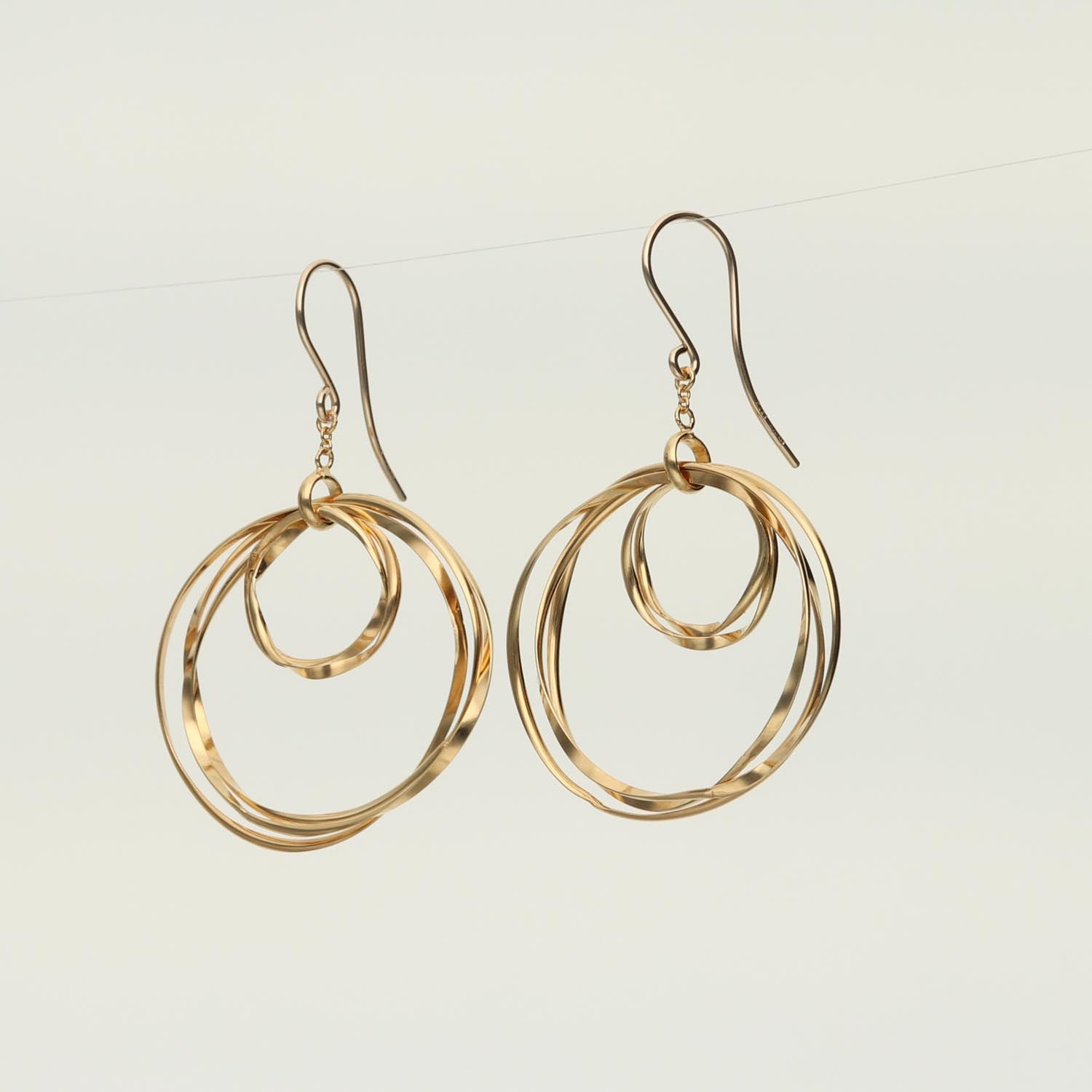 K14GF  波紋のなごみ  ピアス｜GFP1366GD