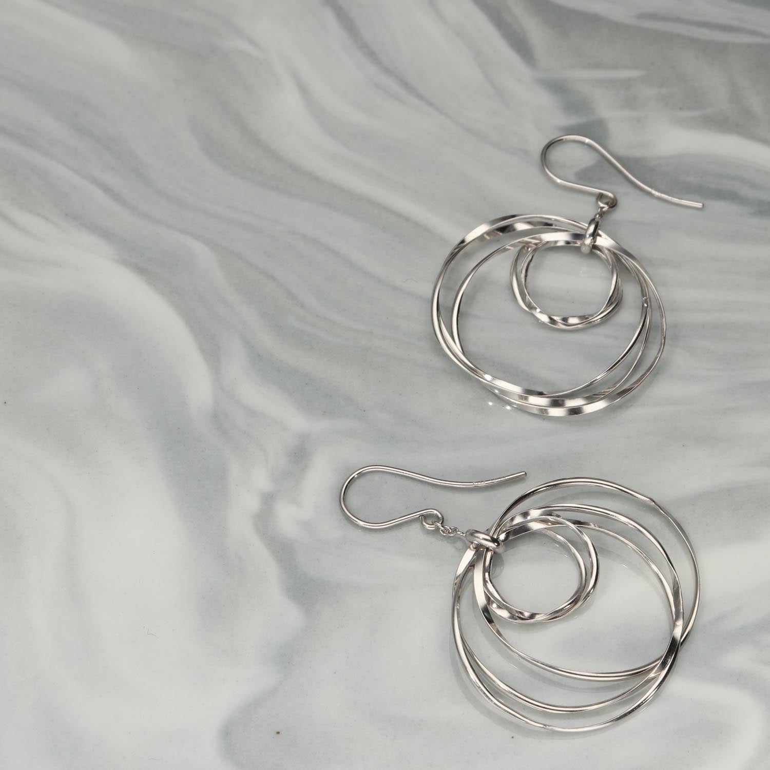 K14GF  波紋のなごみ  ピアス｜GFP1366WH